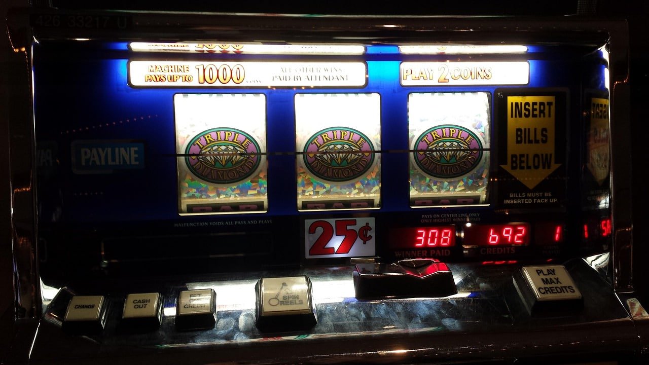 Meja Baccarat Live Casino Tuna36 dengan dealer profesional